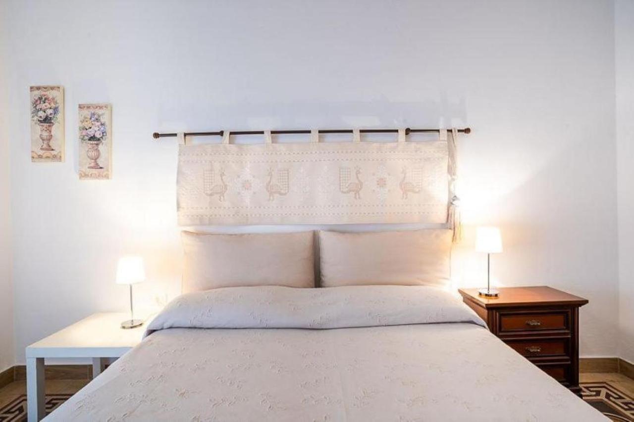 Holiday Home Alle Pavoncelle, Indipendente Con Terrazzo Di 60 Mq Portoscuso Exterior foto