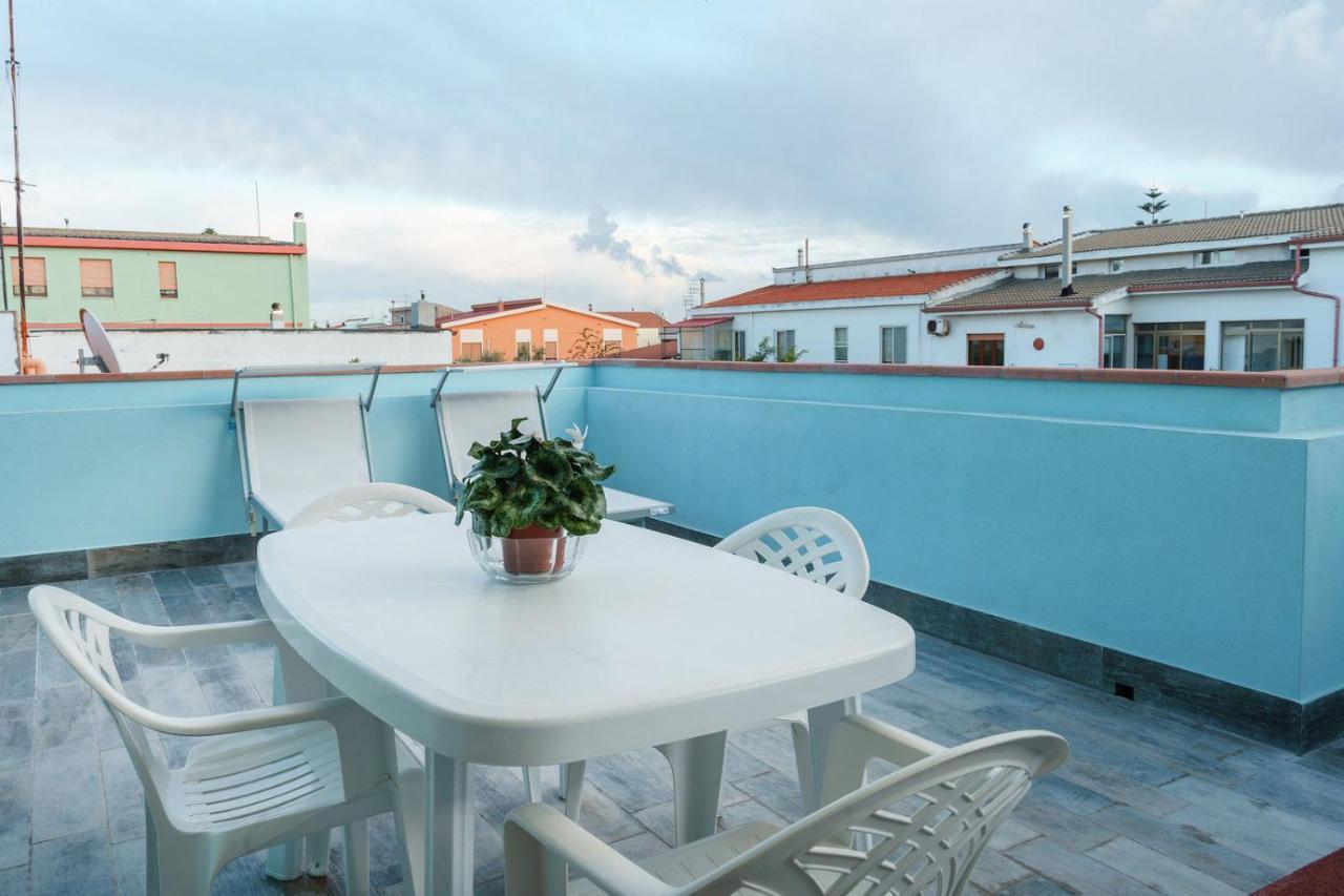 Holiday Home Alle Pavoncelle, Indipendente Con Terrazzo Di 60 Mq Portoscuso Exterior foto