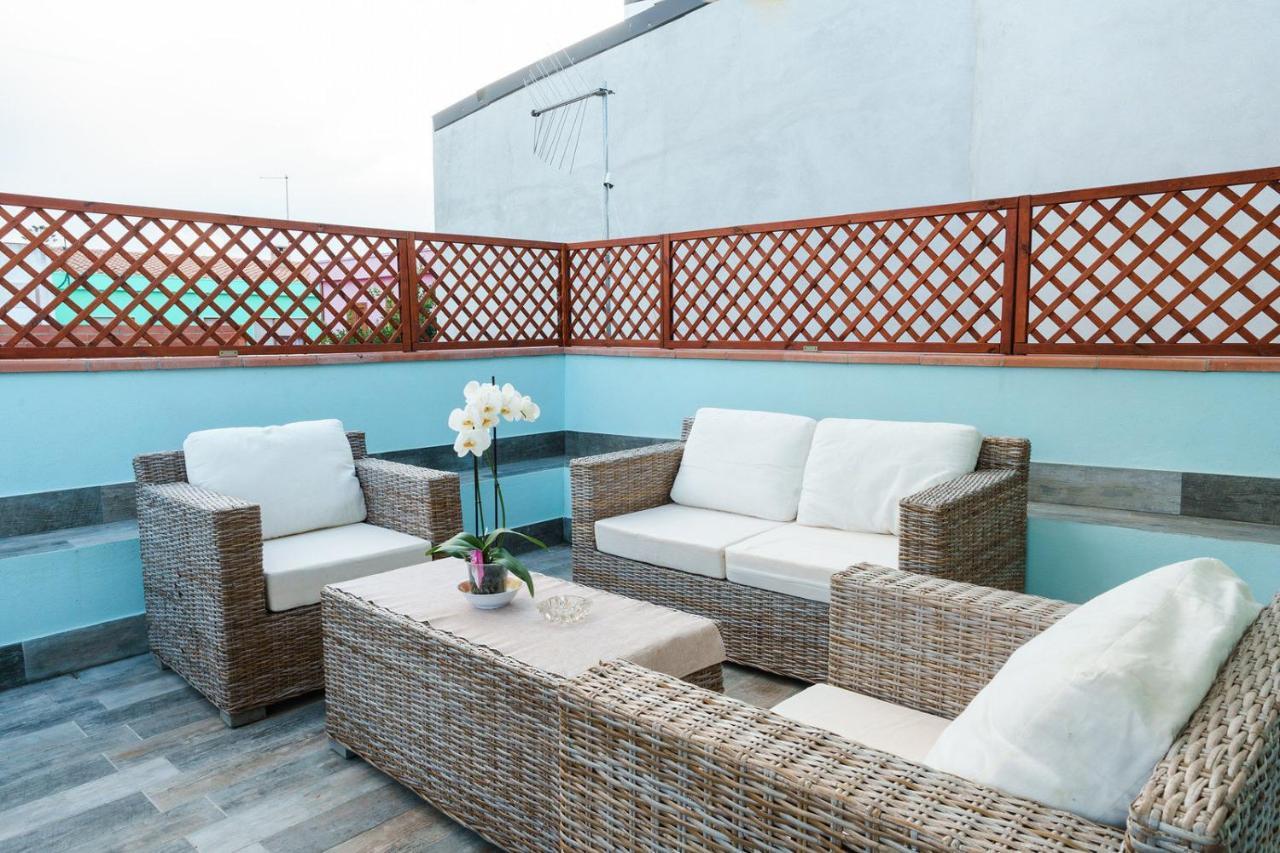 Holiday Home Alle Pavoncelle, Indipendente Con Terrazzo Di 60 Mq Portoscuso Exterior foto